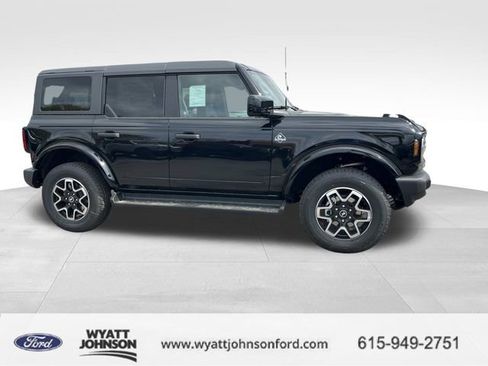 New 2026 Ford Bronco Outer Banks AWD/4WD image 2