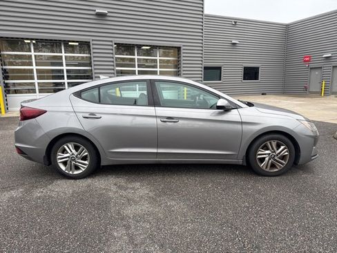 Used 2020 Hyundai Elantra SEL w/ Cargo Package (C1) image 2