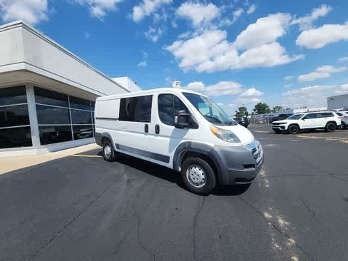 Used 2016 RAM ProMaster 1500 w/ Premium Appearance Group FWD image 9