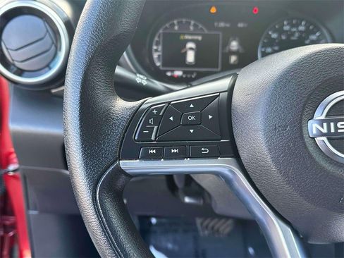 Certified 2023 Nissan Kicks SV image 18