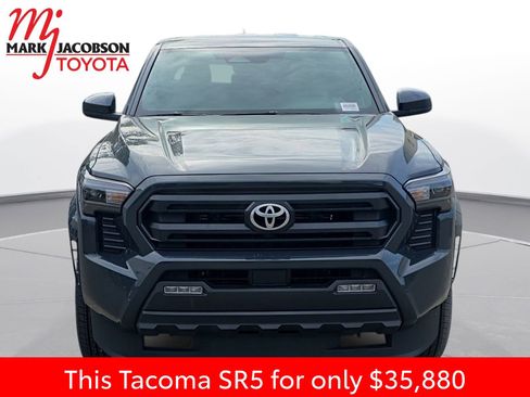 Used 2024 Toyota Tacoma SR5 image 3