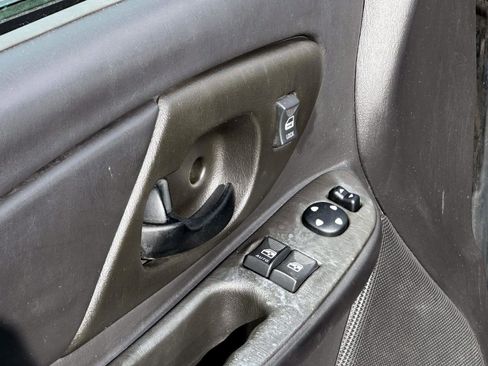 Used 2003 Chevrolet Monte Carlo SS image 13