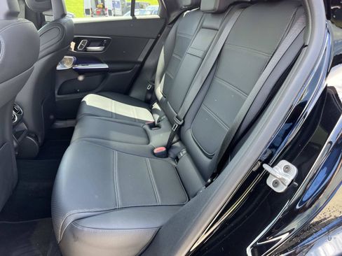 Used 2026 Mercedes-Benz GLC 300 4MATIC image 18