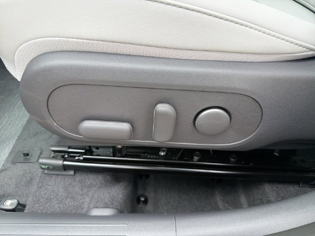New 2026 Hyundai Kona SEL Premium FWD image 23