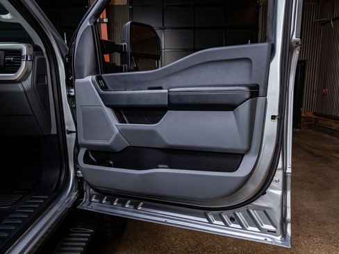 Used 2023 Ford F350 XLT w/ FX4 Off-Road Package image 36