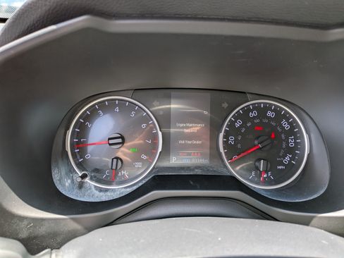 Used 2019 Toyota RAV4 XLE FWD image 28