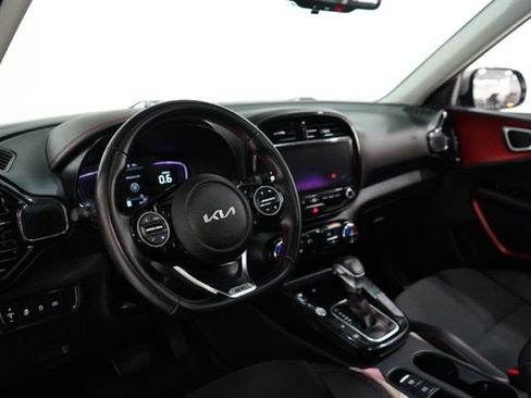 Used 2024 Kia Soul GT-Line w/ Option Group 020 image 17