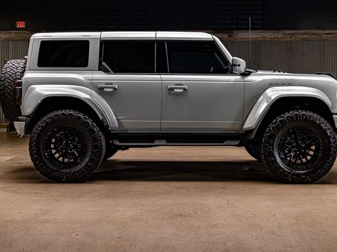 Used 2024 Ford Bronco Raptor w/ Interior Carbon Fiber Pack 6 image 11