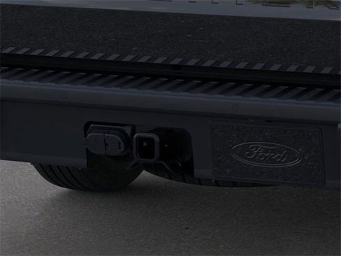 New 2025 Ford Maverick Lariat w/ Black Appearance Package image 23