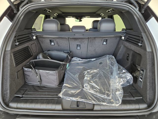New 2026 Land Rover Range Rover Sport SE AWD/4WD image 14