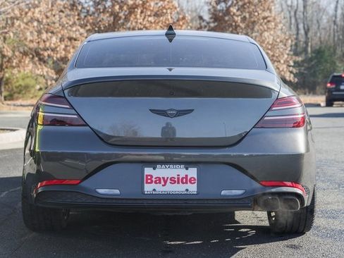 Used 2023 Genesis G70 2.0T image 6