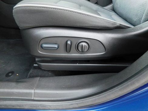 Used 2023 Chevrolet TrailBlazer LT w/ Convenience Package image 13