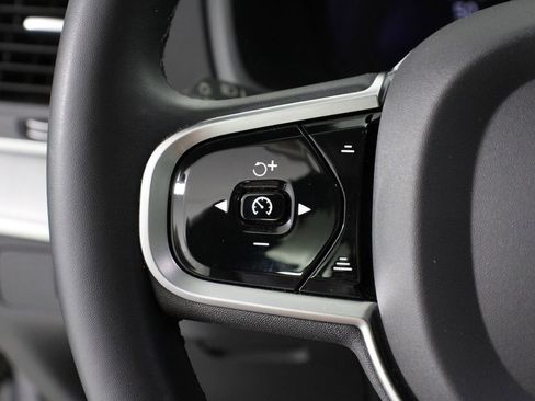 Certified 2023 Volvo XC90 B5 Core w/ Protection Package Premier image 10