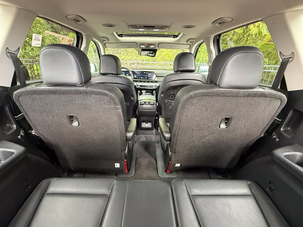 Used 2025 Kia Telluride S AWD/4WD image 33