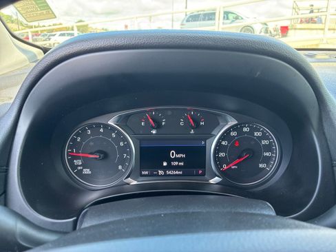 Used 2024 GMC Terrain SLT AWD/4WD image 28