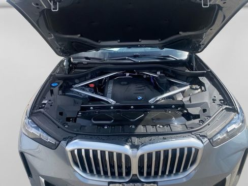 Used 2024 BMW X5 xDrive40i image 9