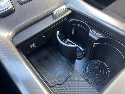 Used 2024 Hyundai Palisade Calligraphy image 40