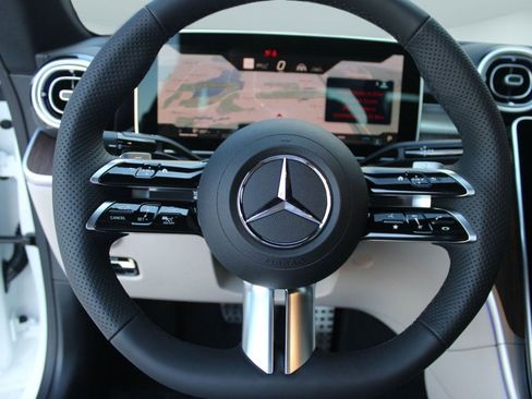 Used 2026 Mercedes-Benz CLE 300 4MATIC Coupe image 15