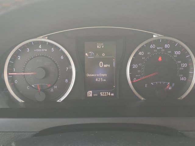 Used 2017 Toyota Camry SE FWD image 29