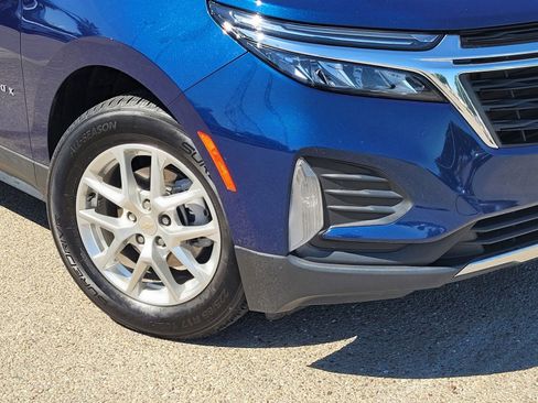 Used 2022 Chevrolet Equinox LT FWD image 9