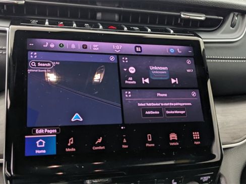 Used 2025 Jeep Grand Cherokee L Limited image 24