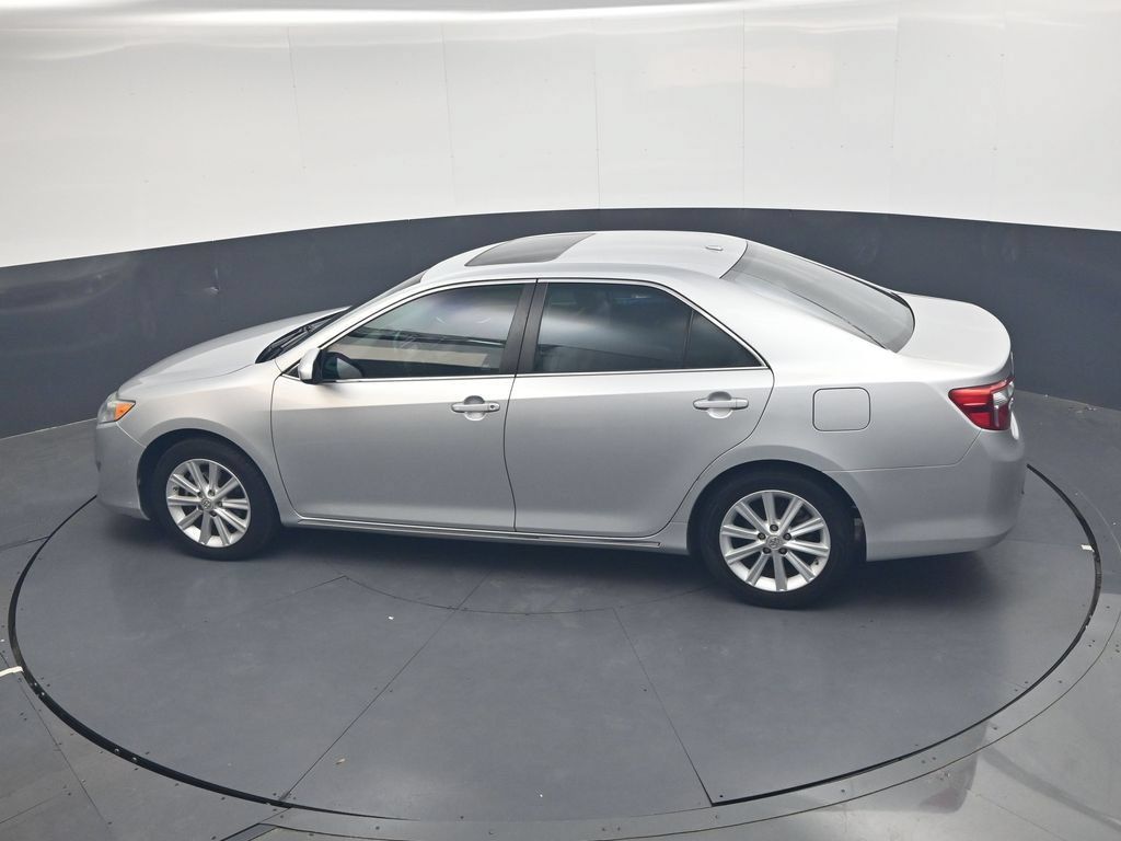Used 2012 Toyota Camry XLE FWD image 25
