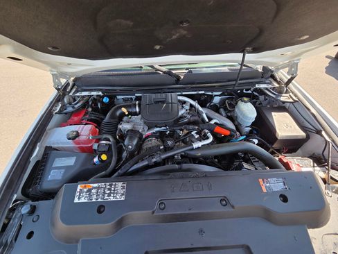 Used 2011 GMC Sierra 2500 Denali AWD/4WD image 10