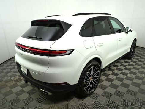 New 2026 Porsche Cayenne AWD/4WD image 27