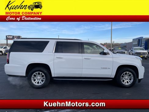 Used 2019 GMC Yukon XL SLE w/ HD Trailering Package image 1
