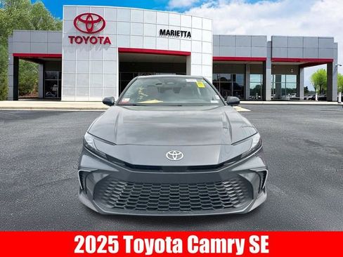 Certified 2025 Toyota Camry SE w/ Convenience Package image 2