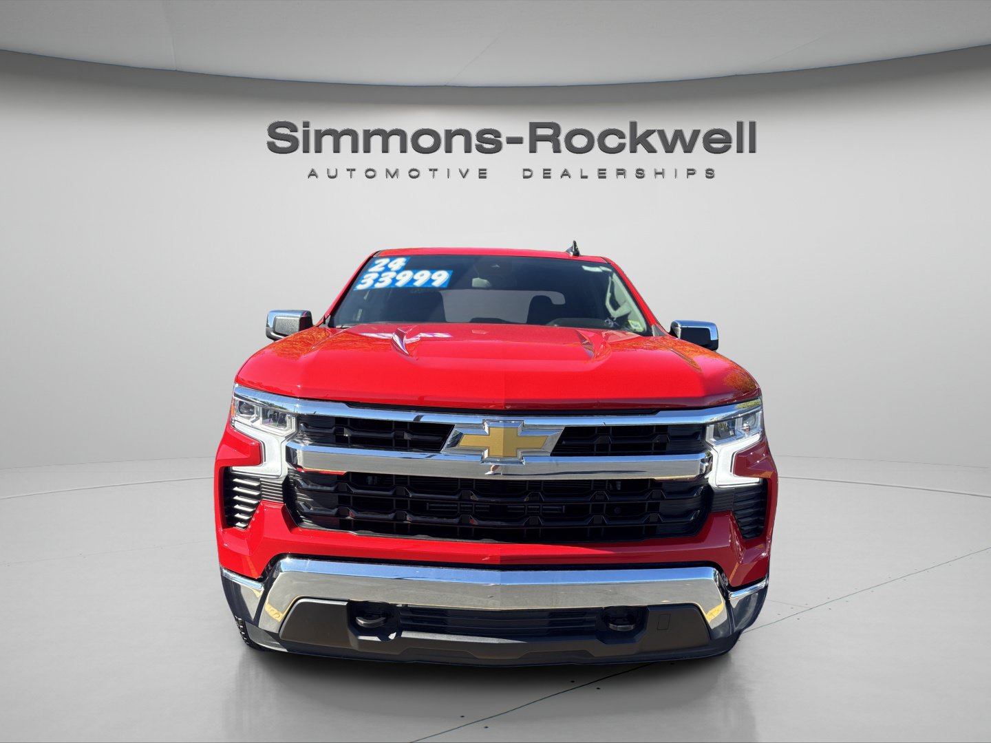 Used 2024 Chevrolet Silverado 1500 LT AWD/4WD image 6