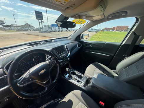 Used 2019 Chevrolet Equinox LT image 11