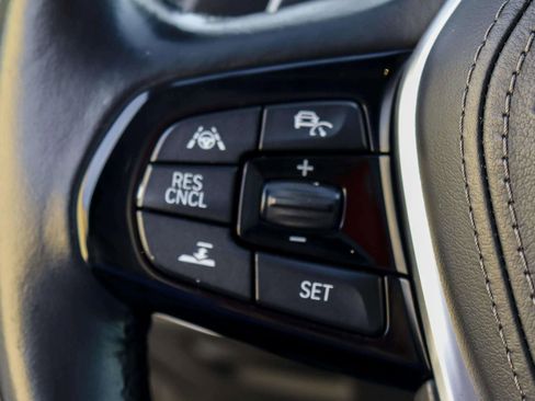 Used 2019 BMW 530e image 19