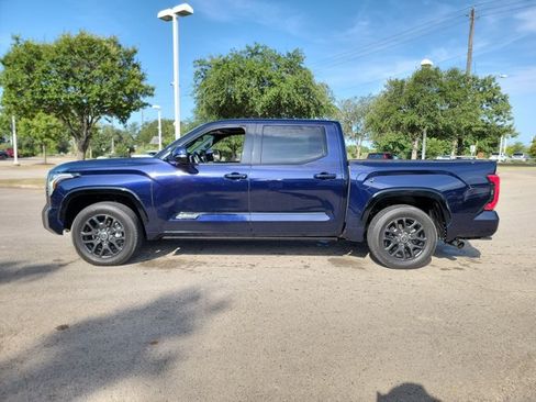 Used 2023 Toyota Tundra Platinum w/ Advanced Package AWD/4WD image 7