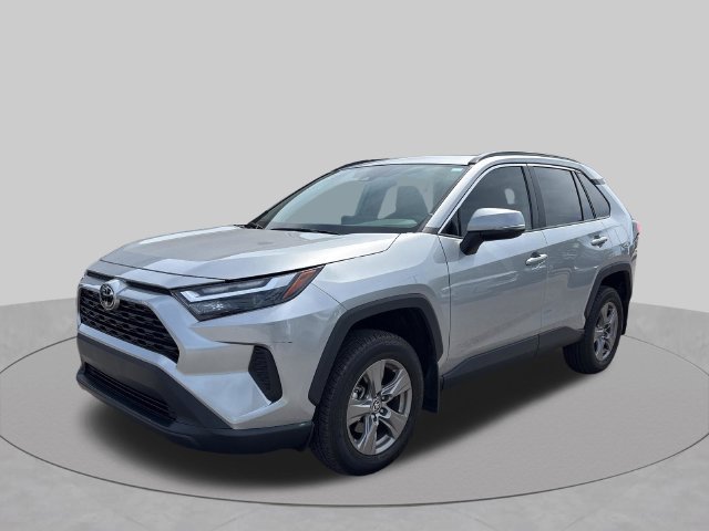 Used 2023 Toyota RAV4 XLE w/ Convenience Package FWD image 14