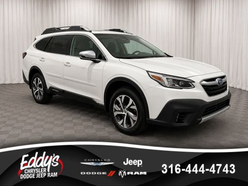 Used 2022 Subaru Outback Touring XT AWD/4WD image 1