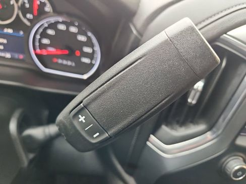 Used 2021 Chevrolet Silverado 1500 LT Trail Boss w/ Convenience Package II image 15