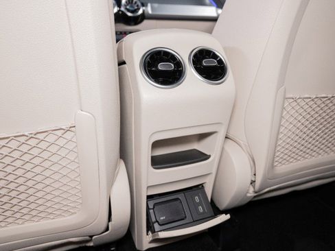 Certified 2025 Mercedes-Benz GLB 250 image 24