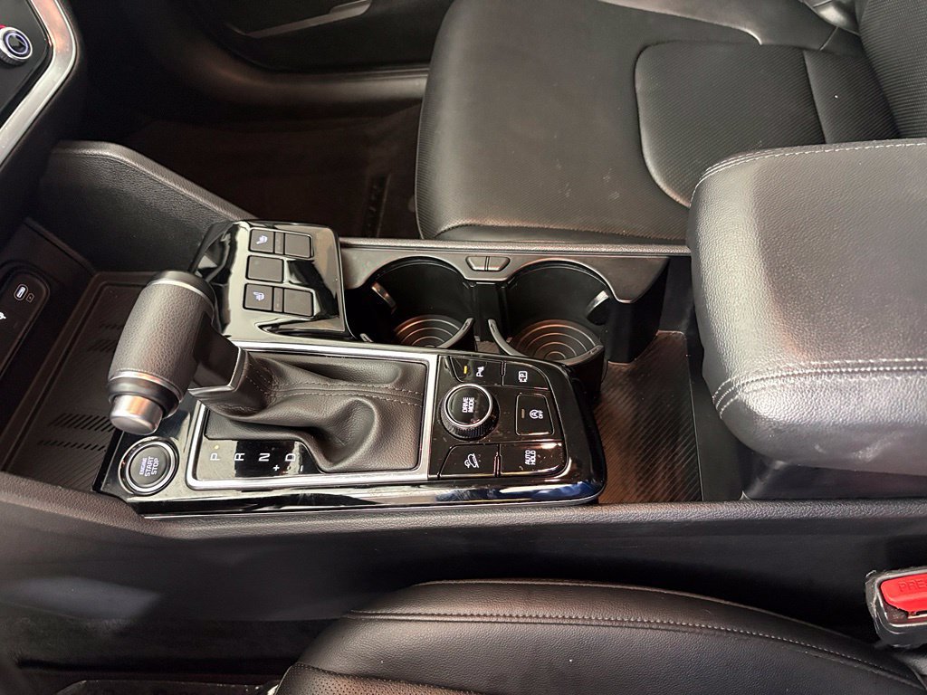 Used 2024 Kia Sportage EX FWD image 31
