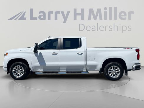 Used 2022 Chevrolet Silverado 1500 RST w/ Convenience Package II AWD/4WD image 2