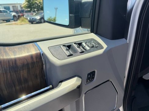 Used 2020 Ford F150 Lariat AWD/4WD image 15