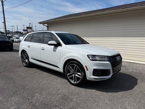Used 2018 Audi Q7 3.0T Prestige w/ Prestige Package AWD/4WD image 3