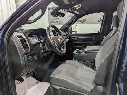 Used 2024 RAM 2500 Big Horn w/ Level 2 Equipment Group image 15