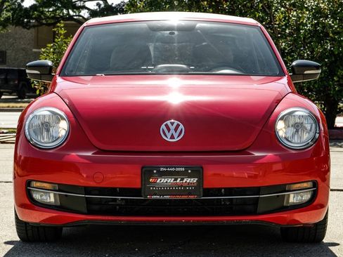 Used 2013 Volkswagen Beetle 2.0T FWD image 5