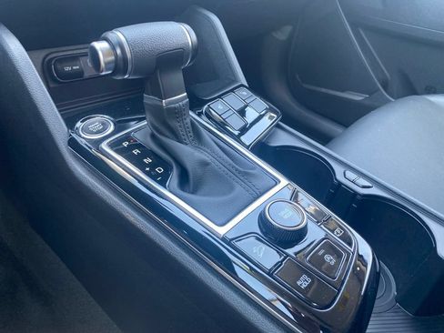 Certified 2023 Kia Sportage EX FWD image 15