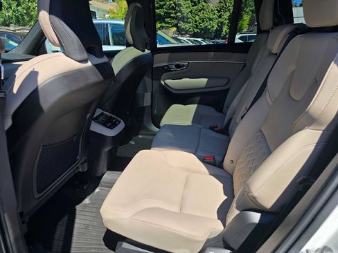 Certified 2026 Volvo XC90 B6 Plus w/ Protection Package Premier AWD/4WD image 18