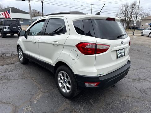 Used 2020 Ford EcoSport SE w/ SE Convenience Package image 3