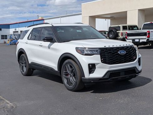 New 2026 Ford Explorer ST AWD/4WD image 3