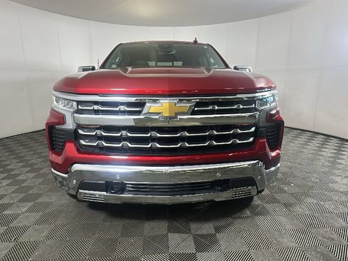 Used 2022 Chevrolet Silverado 1500 LTZ w/ LTZ Premium Package AWD/4WD image 9