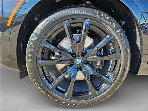 New 2026 BMW X7 xDrive40i w/ Executive Package AWD/4WD image 10